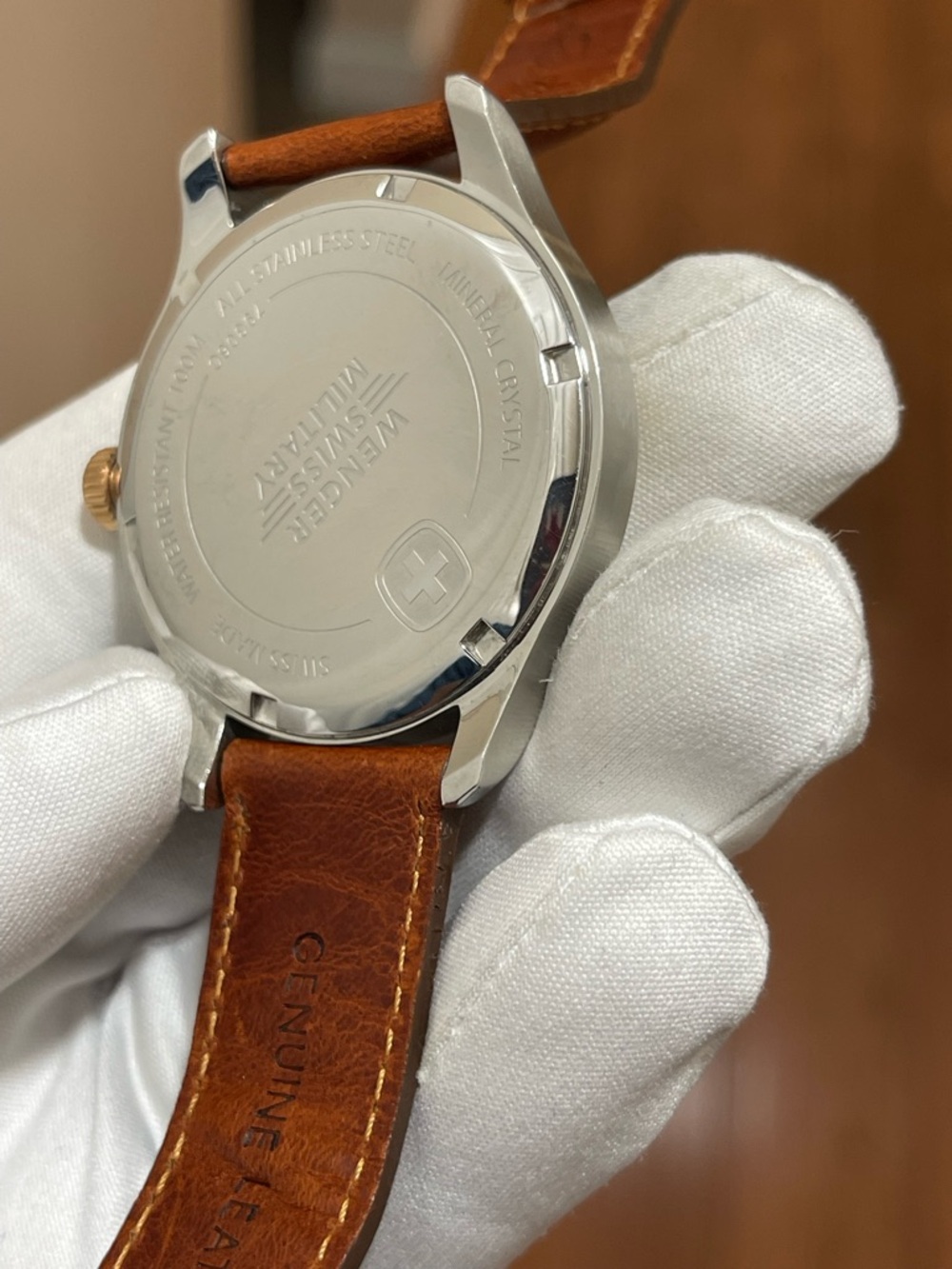 Wegner Swiss Military GMT Watch Men 42mm Silver Dial Two Tone Date 79306C - Picture 11 of 16